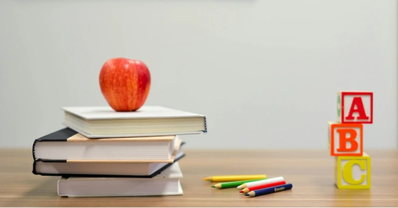Secretele prosperității: 10 cărți de educație financiară care te vor ajuta să înțelegi și să aplici principii financiare fundamentale